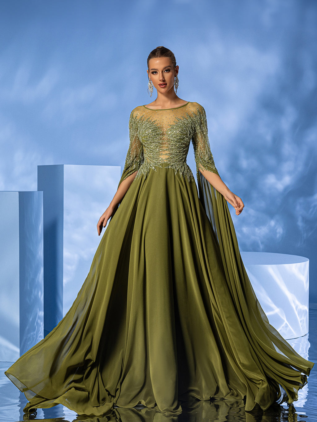 Giffniseti Women's Formal Evening Dress With Beaded Round Neck, Extra