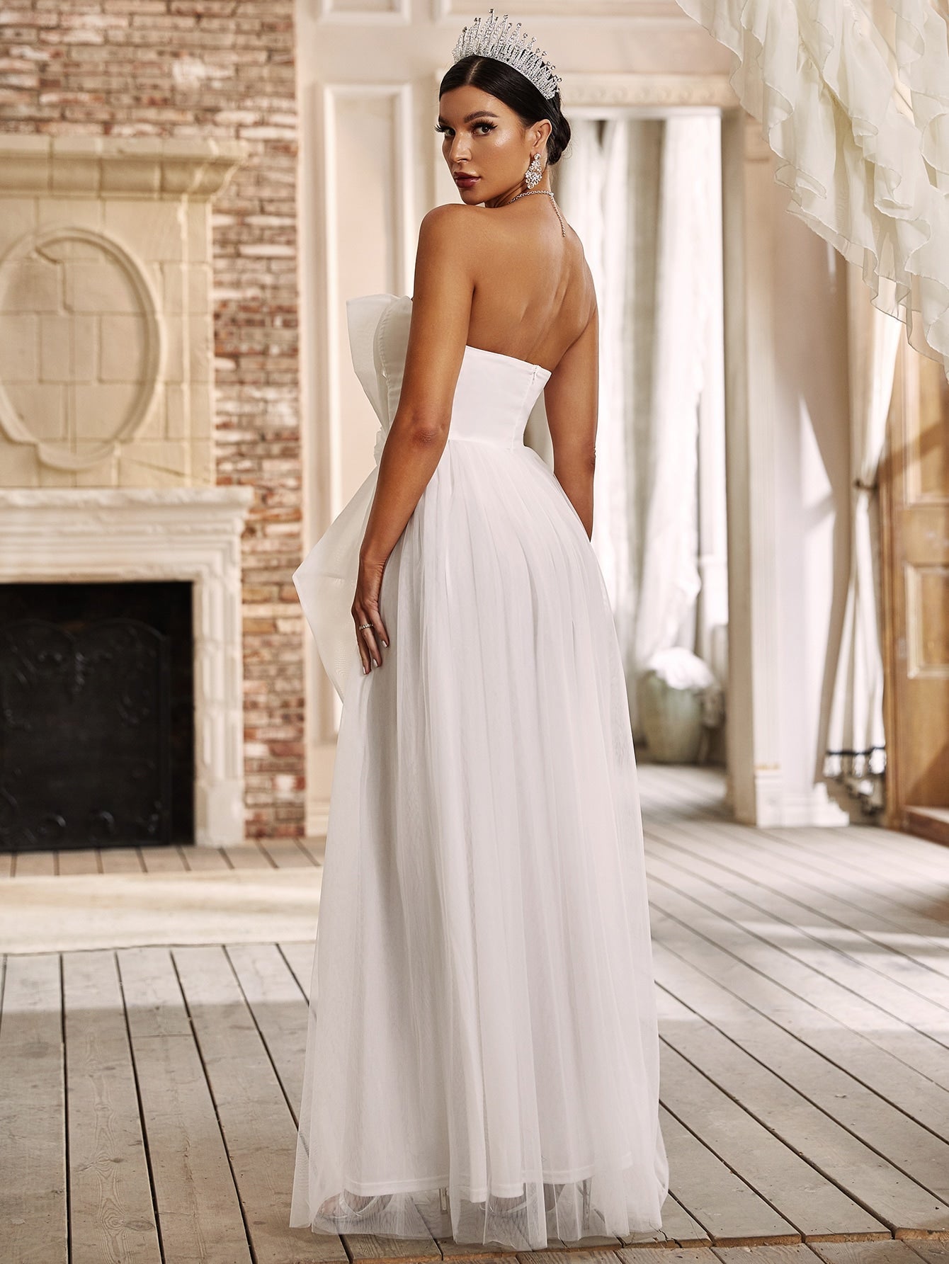 Appliques Mesh Hem Wedding Dress-SS016