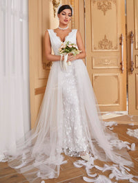 Yisikado Contrast Mesh Lace Trim Floor Length Wedding Dress-A084