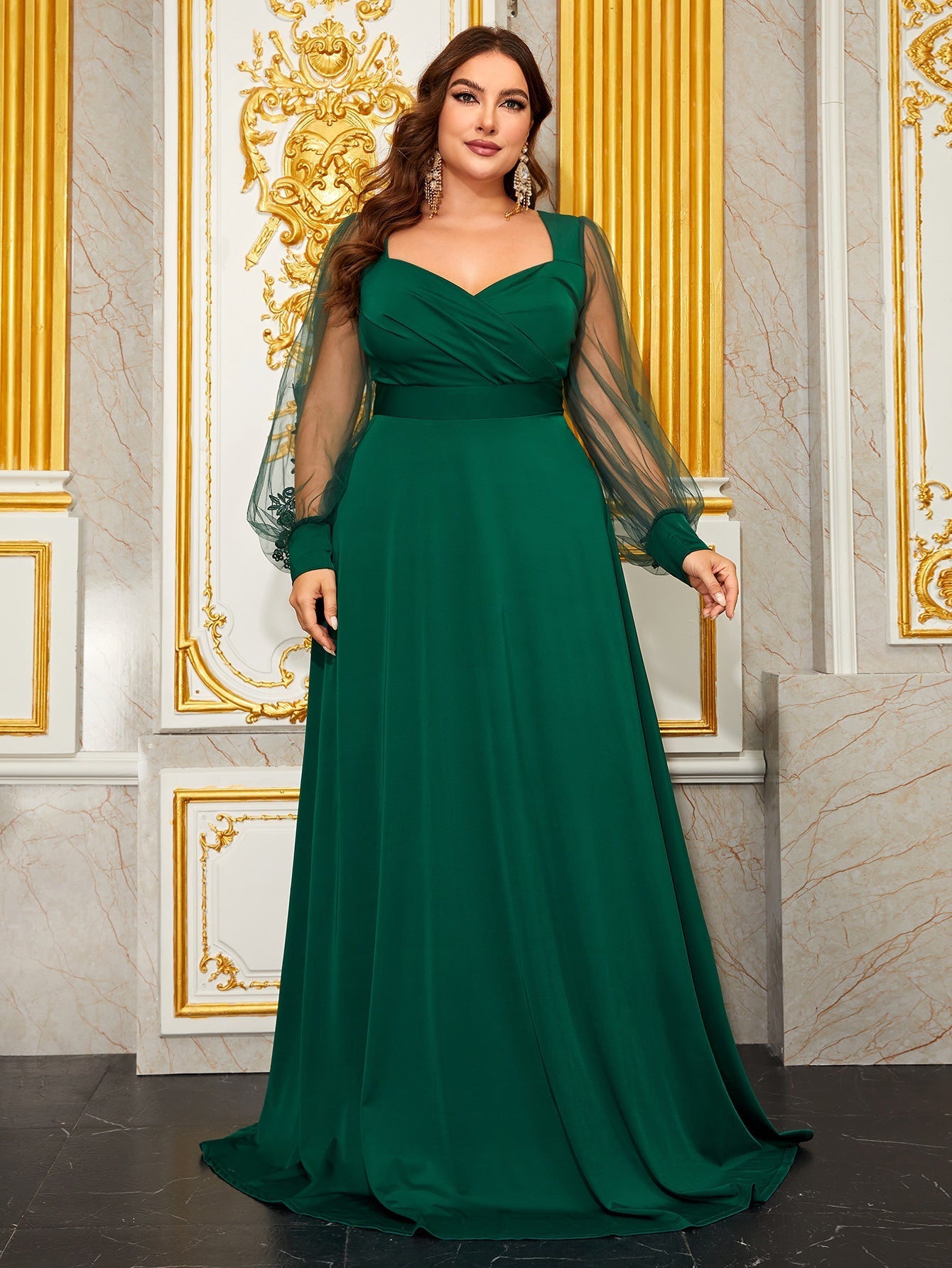 Yisikado Plus Sweetheart Neck Mesh Panel Ruched Formal Dress